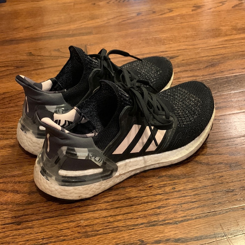 Adidas Women's Black and White Athletic Shoes